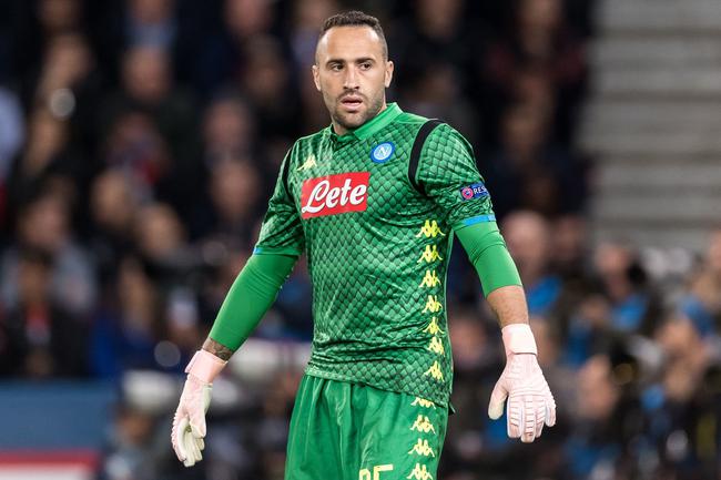 海纳：过去的几个赛季里，我们遇到这样的情况就放弃了