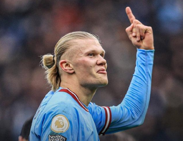 梅西球迷庆祝三周年，期待世界杯新梗