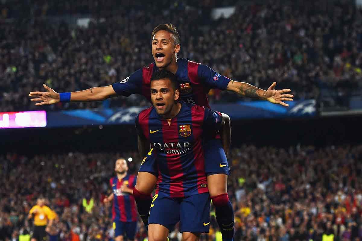 每体：巴萨仍未对莱万做决定，在关注小蜘蛛、凯恩、吉拉西等